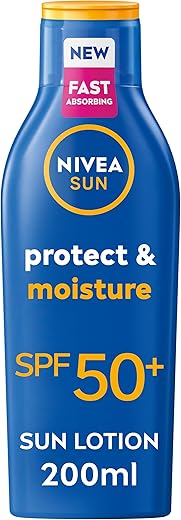 NIVEA SUN Protect & Moisture SPF 5...