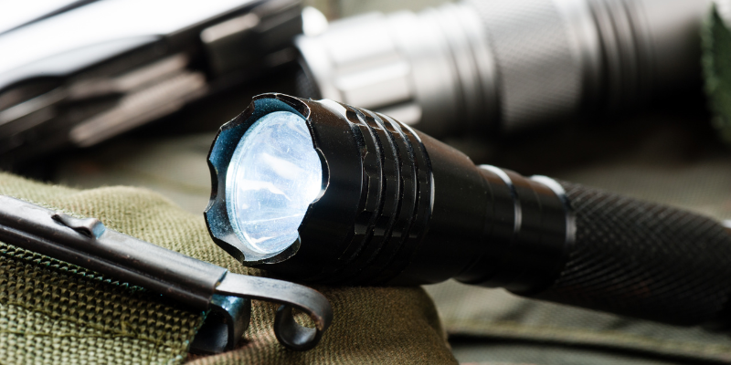 best essential EDC flashlights and torches