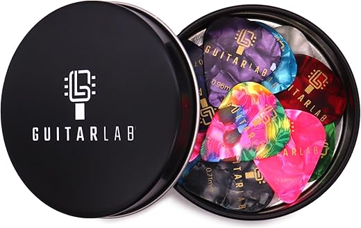 Guitar Lab Gift Tin: 18 Plectrums for A...